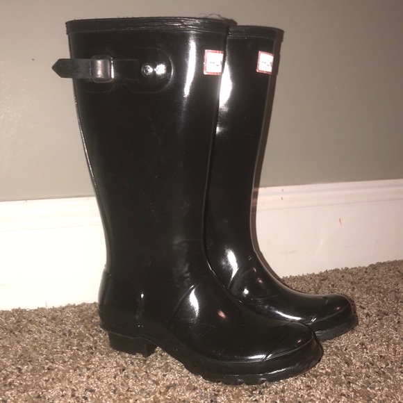 Youth Size 1 HUNTER Black Rainboots - Picture 3 of 3